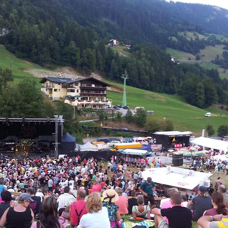 Appartementhaus Zillertal By Piaunddirk Finkenberg Luaran gambar